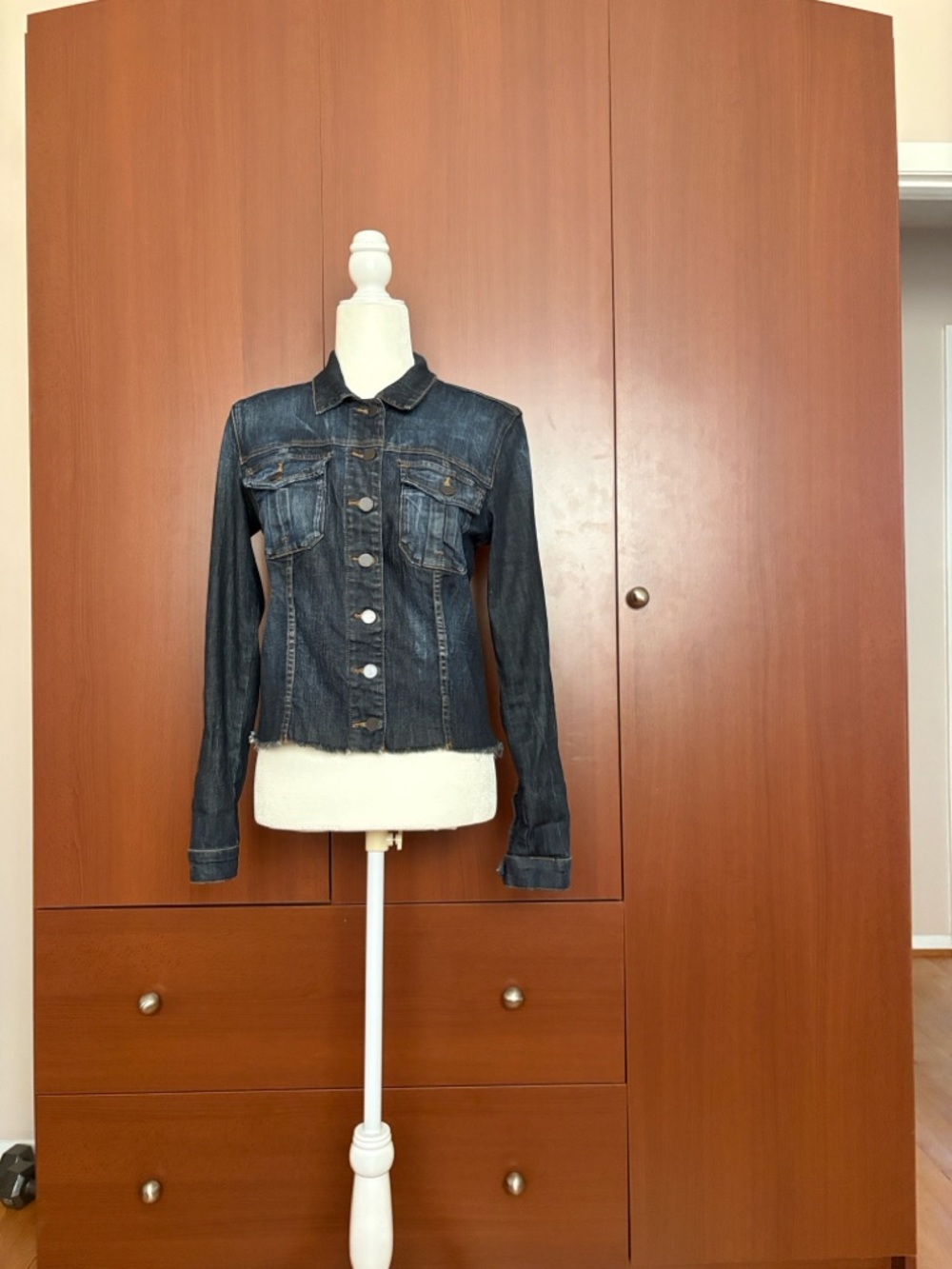 Kut from the Kloth Washed Dark Blue Denim Jacket - Picture 5 of 5
